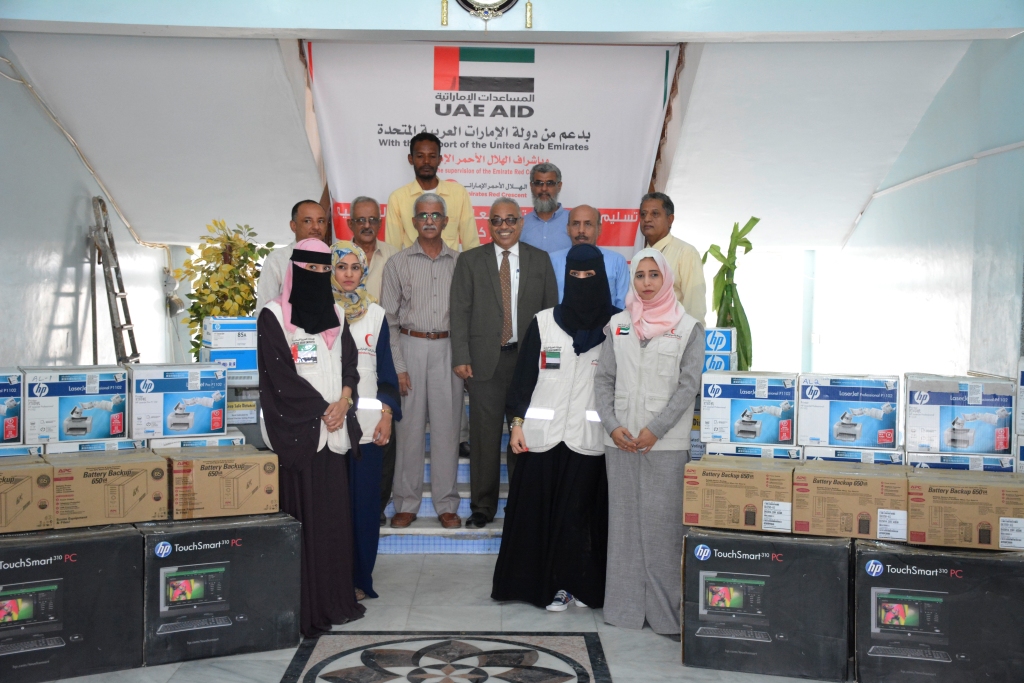 المساعدات الإماراتية تتواصل لكليات جامعة عدن