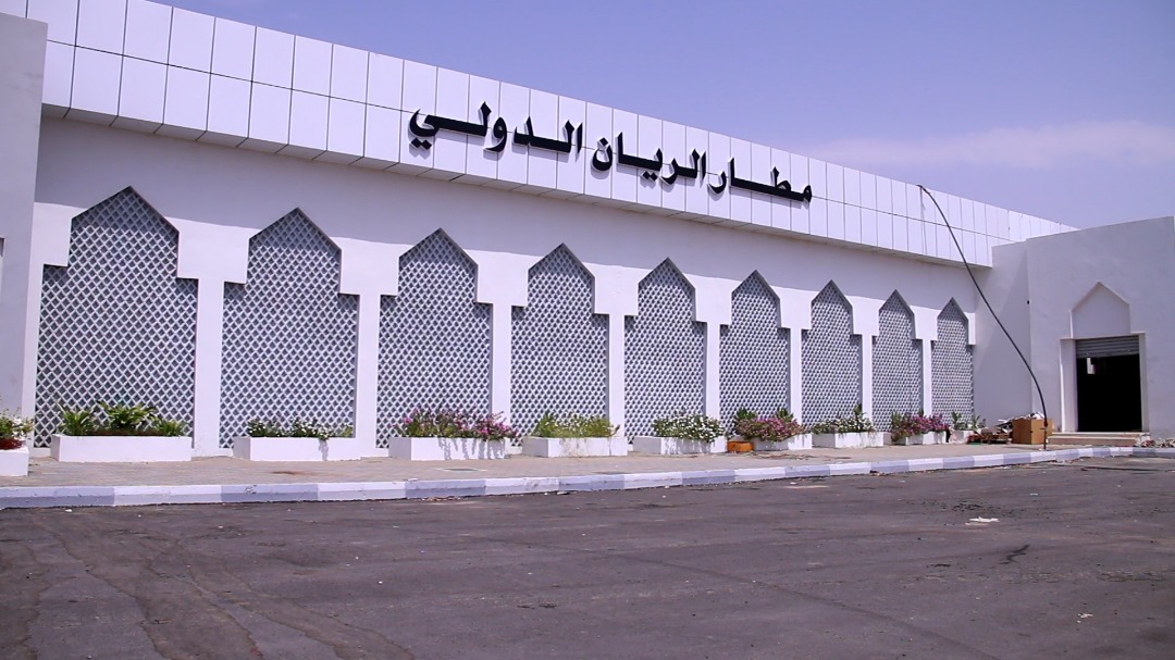 بعد تأهيله على نفقة  “دولة الامارات ” الحكومة تضع العراقيل أمام إفتتاح مطار الريان
